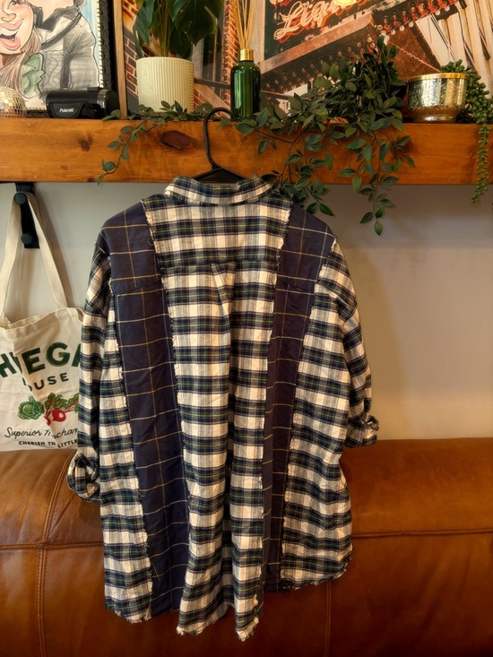 BDG - Women’s Oversized Patchwork Flannel - Picture 2 of 5